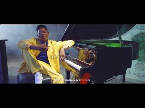 Download VIDEO: Moses Bliss – Taking Care